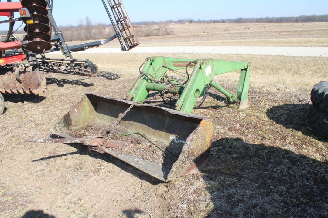 Image of John Deere 148 Primary image