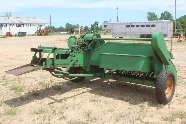 Image of John Deere 14T equipment image 1