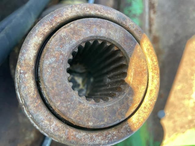 Image of John Deere 1517 equipment image 4