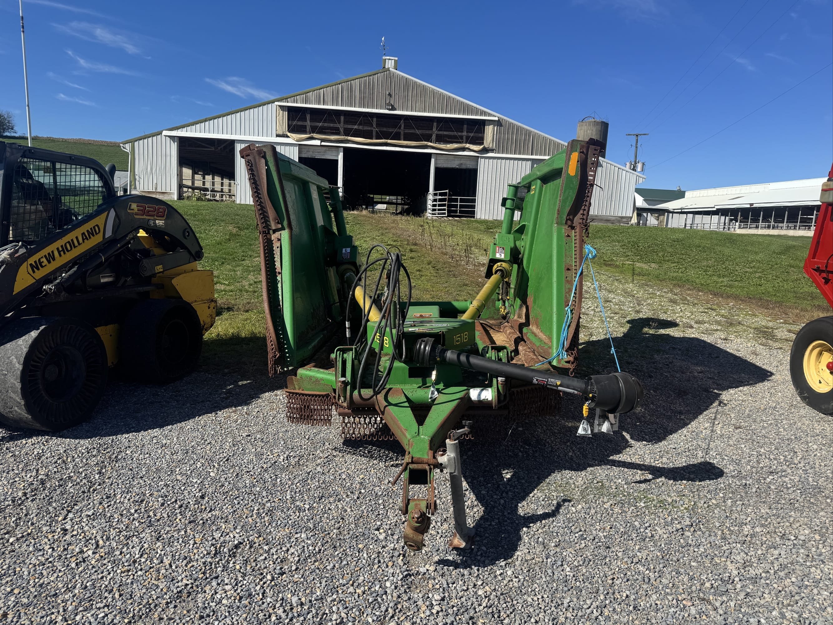 John Deere 1518 Equipment Image0