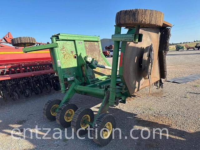 Image of John Deere 1518 equipment image 3