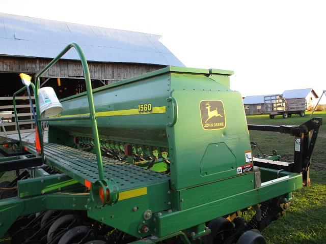 Image of John Deere 1560 equipment image 3