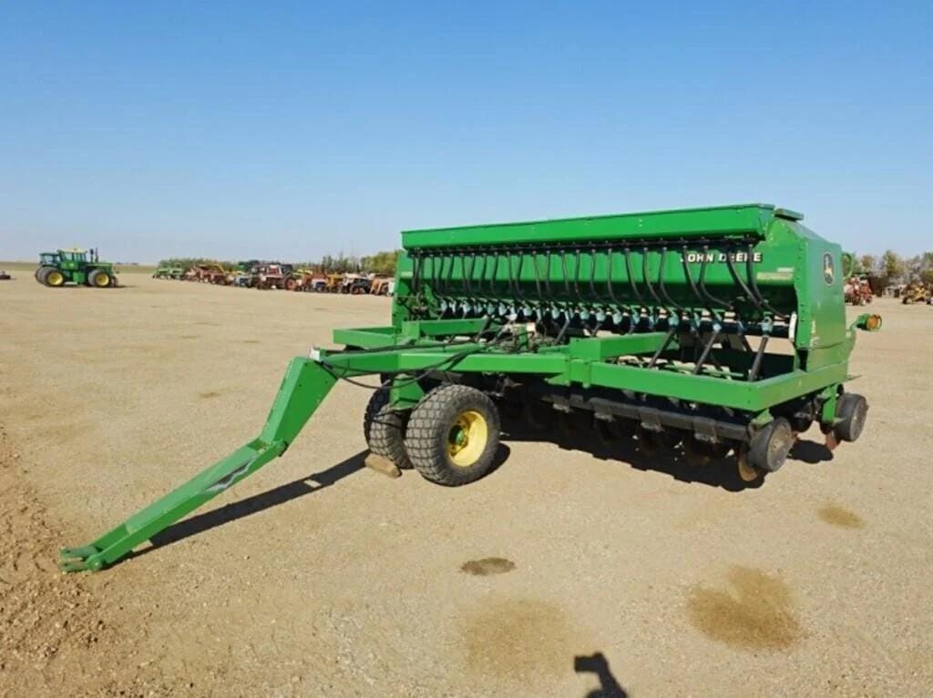 Main image John Deere 1560