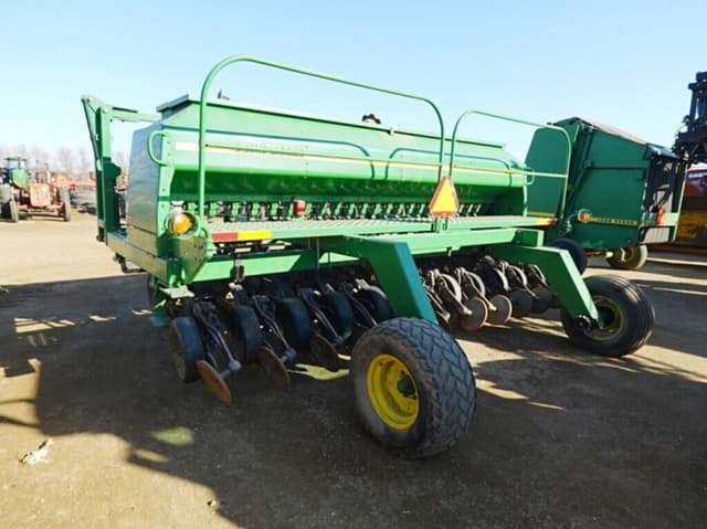 Image of John Deere 1560 equipment image 3