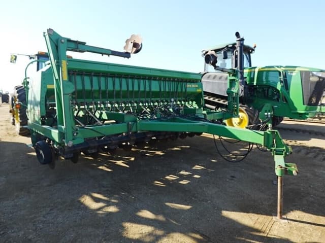 Image of John Deere 1560 equipment image 1