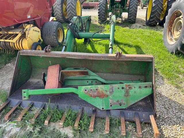 Image of John Deere 158 equipment image 1