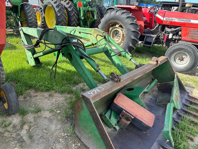 Image of John Deere 158 equipment image 2