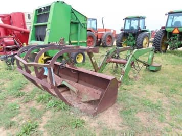 Main image John Deere 158