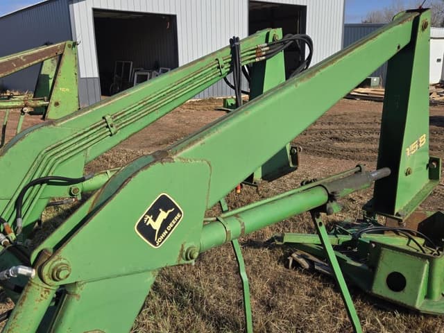 Image of John Deere 158 equipment image 3