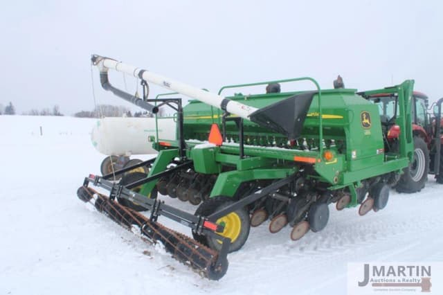 Image of John Deere 1590 equipment image 2