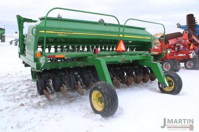 Image of John Deere 1590 equipment image 3