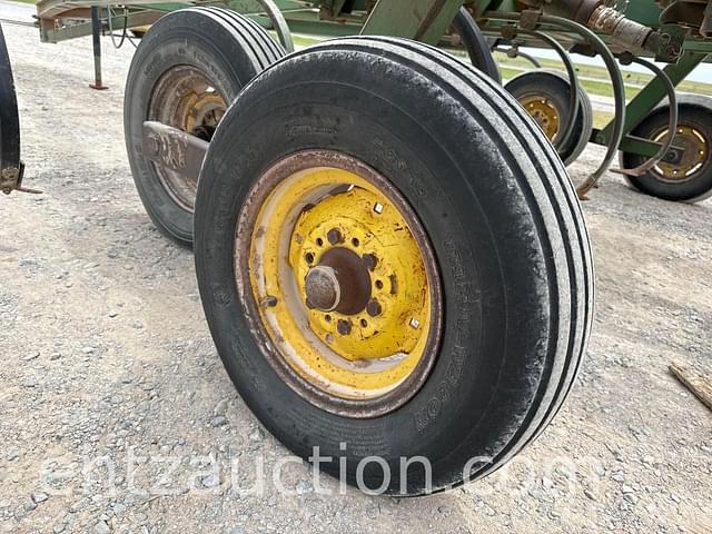 Image of John Deere 1600 equipment image 4