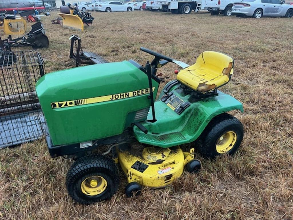Image of John Deere 170 Image 0