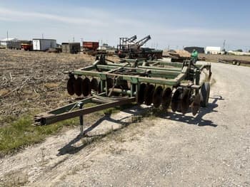 John Deere 1710 Equipment Image0
