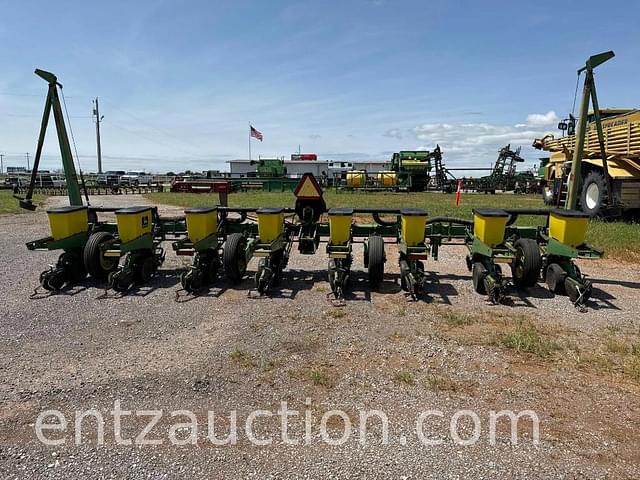 Image of John Deere 1710 equipment image 4