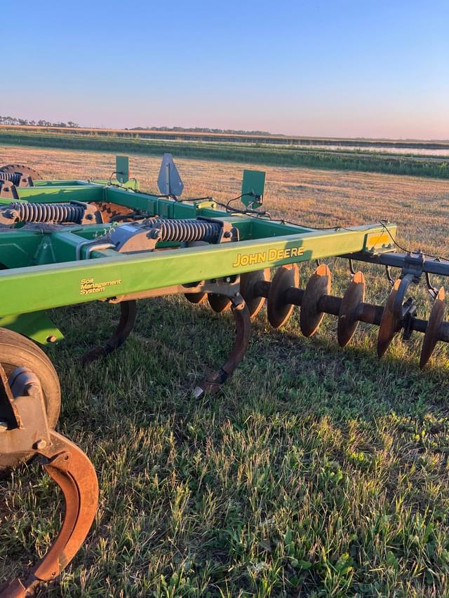 Image of John Deere 512 equipment image 1