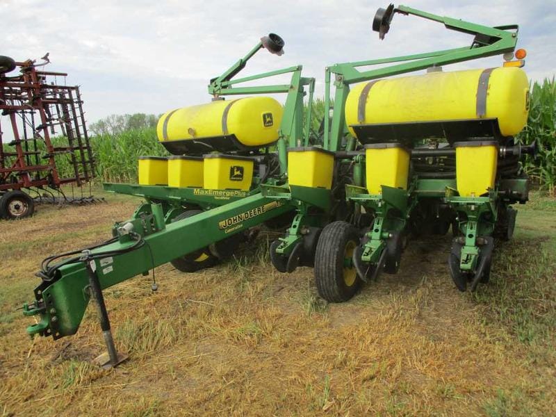 Main image John Deere 1760