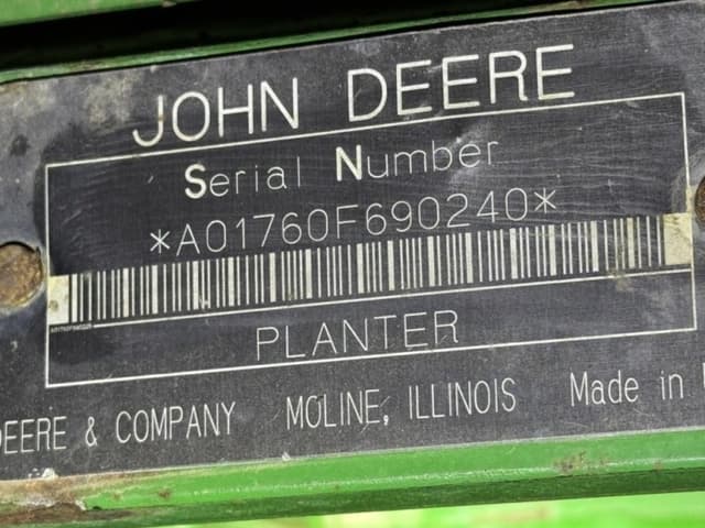 Image of John Deere 1760 equipment image 4