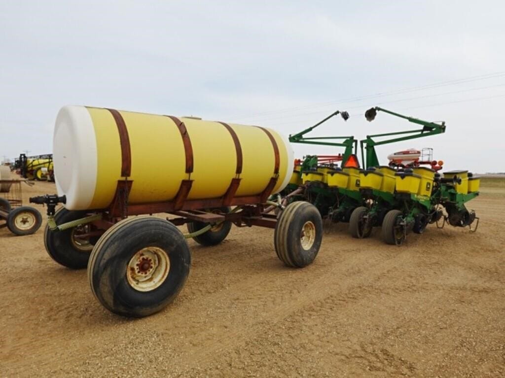 John Deere 1760 Equipment Image0