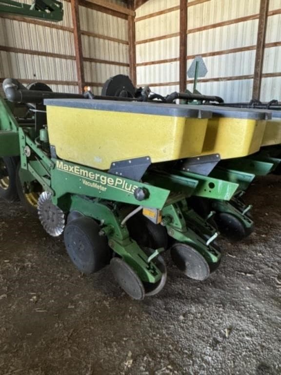 Image of John Deere 1780 equipment image 1