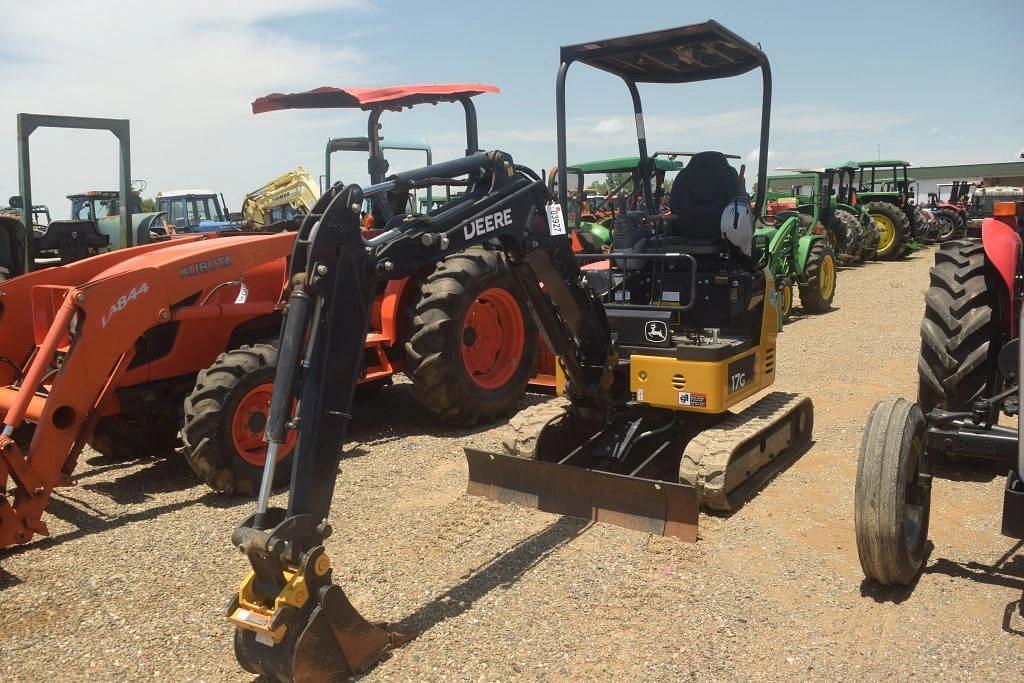 Image of John Deere 17G Primary image