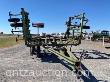 Main image John Deere 1600