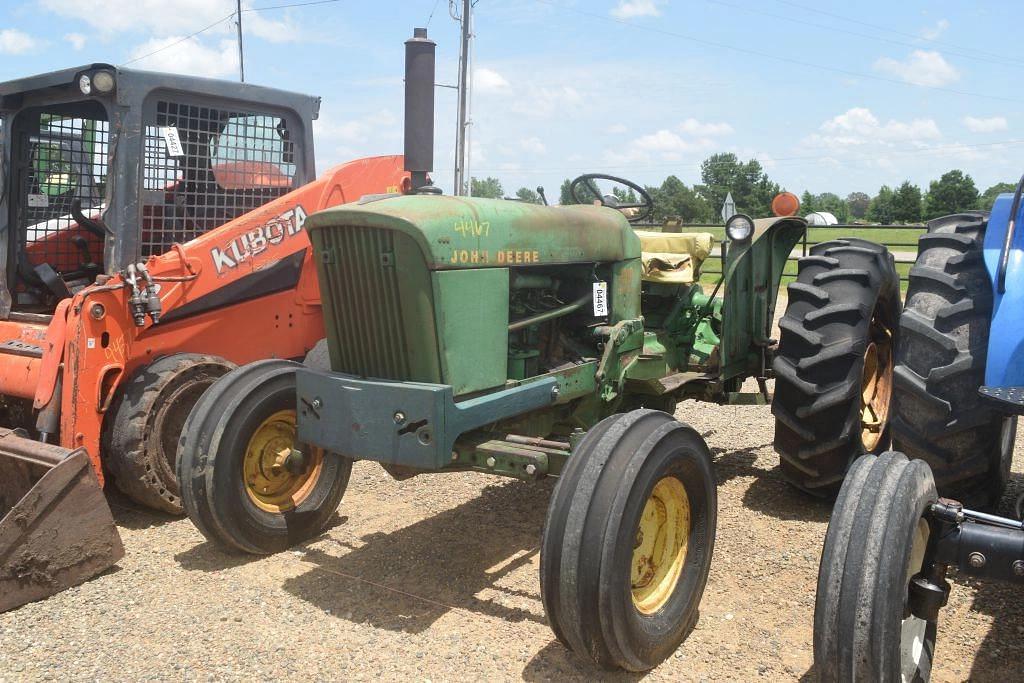Image of John Deere 2010 Primary image
