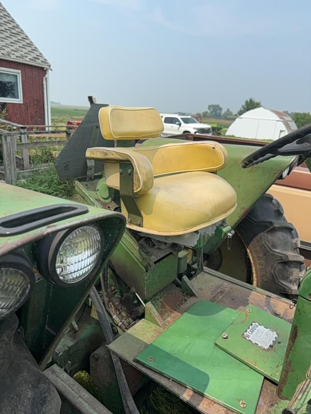 Image of John Deere 2010 equipment image 3