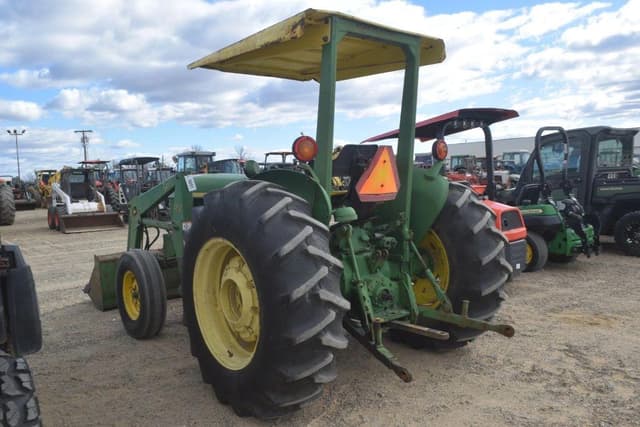 Image of John Deere 2020 equipment image 1
