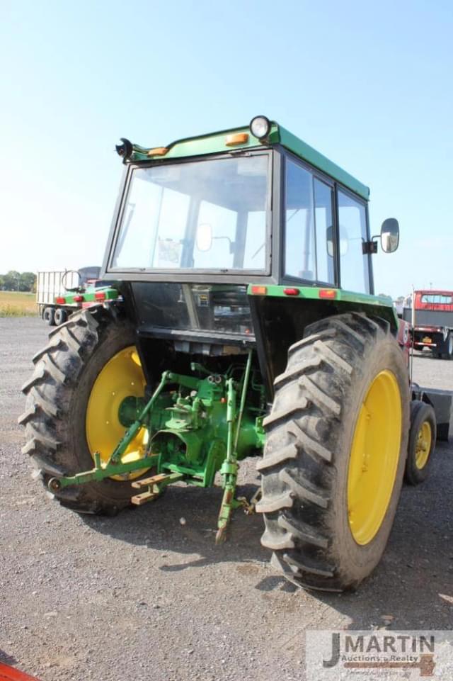 Image of John Deere 2030 equipment image 2