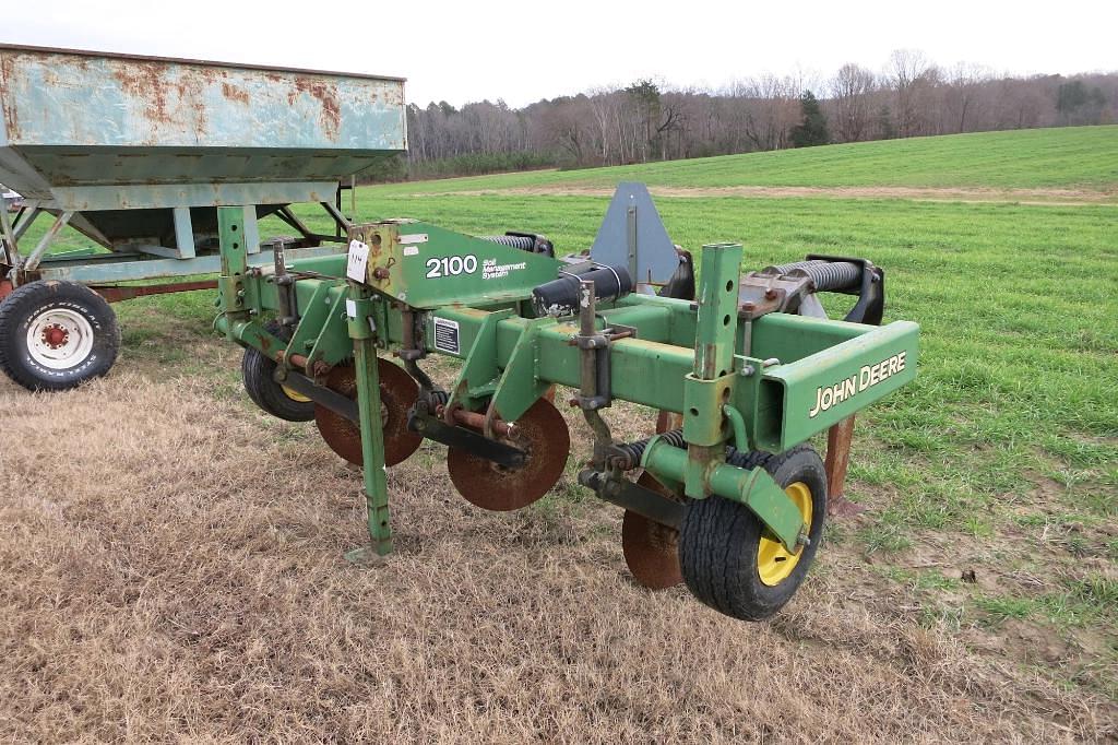 Image of John Deere 2100 Primary image