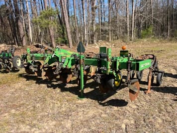 Main image John Deere 2100