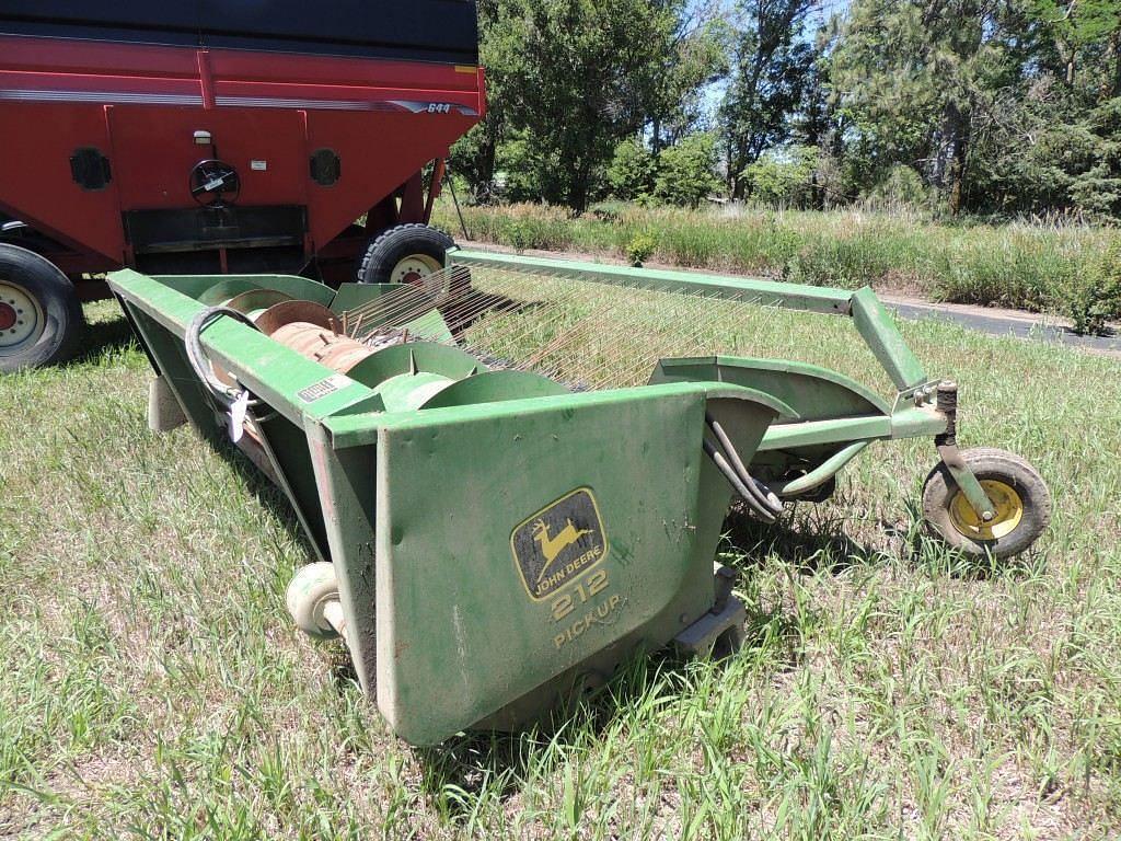 Image of John Deere 212 Primary image