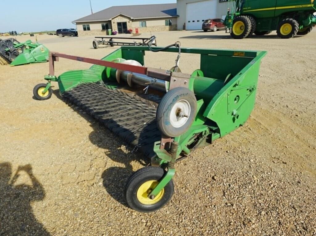 John Deere 212 Equipment Image0
