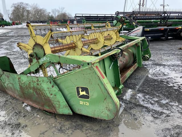 Image of John Deere 213 equipment image 1