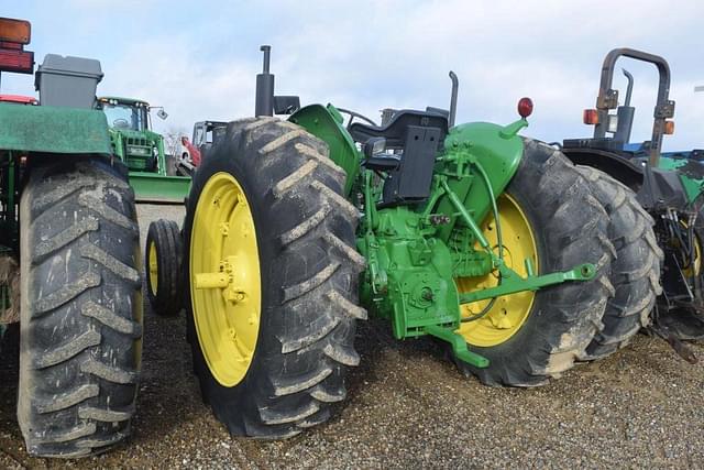 Image of John Deere 2130 equipment image 1