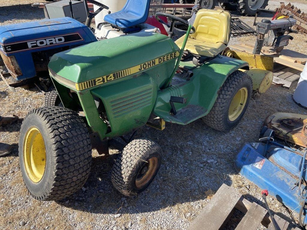 John Deere 214 Equipment Image0