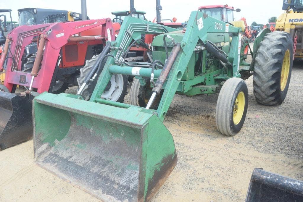 Image of John Deere 2150 Primary image