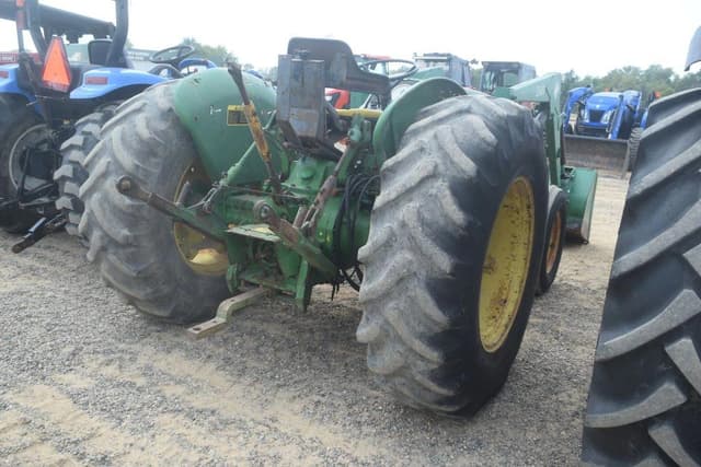 Image of John Deere 2150 equipment image 2