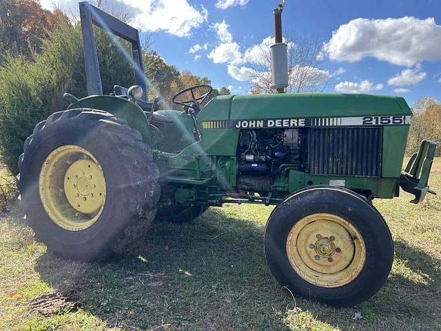 Image of John Deere 2155 equipment image 2