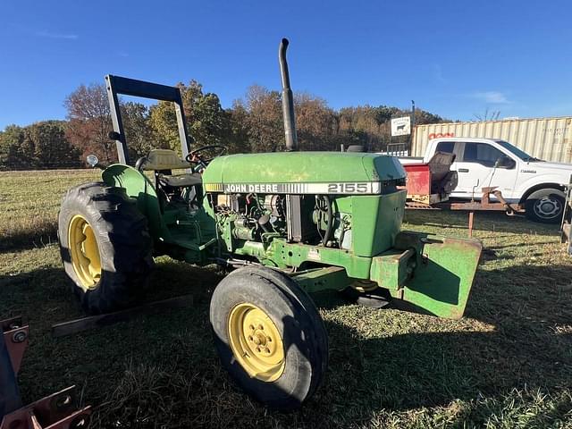 Image of John Deere 2155 equipment image 2