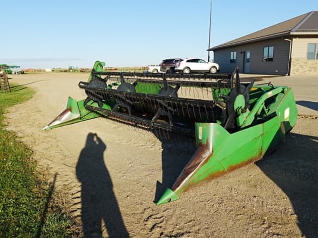 Image of John Deere 216 equipment image 2