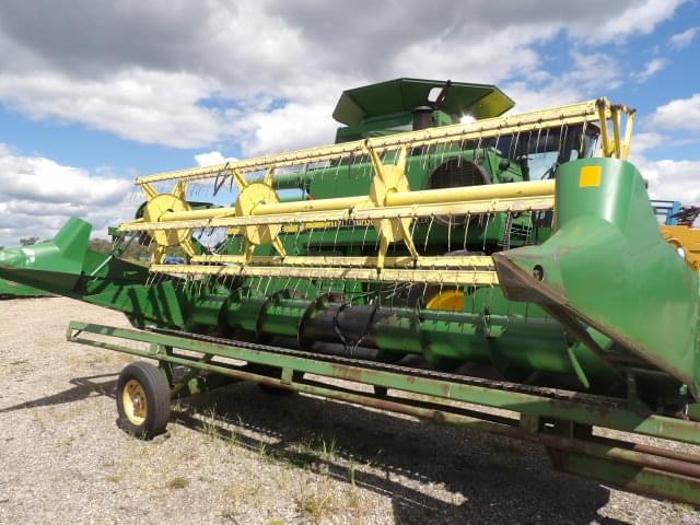 Image of John Deere 216 equipment image 1