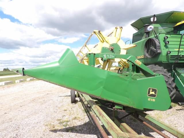Image of John Deere 216 Primary image