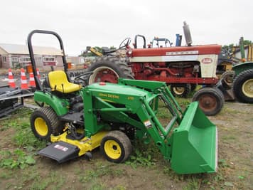 Main image John Deere 2210
