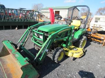 Main image John Deere 2210