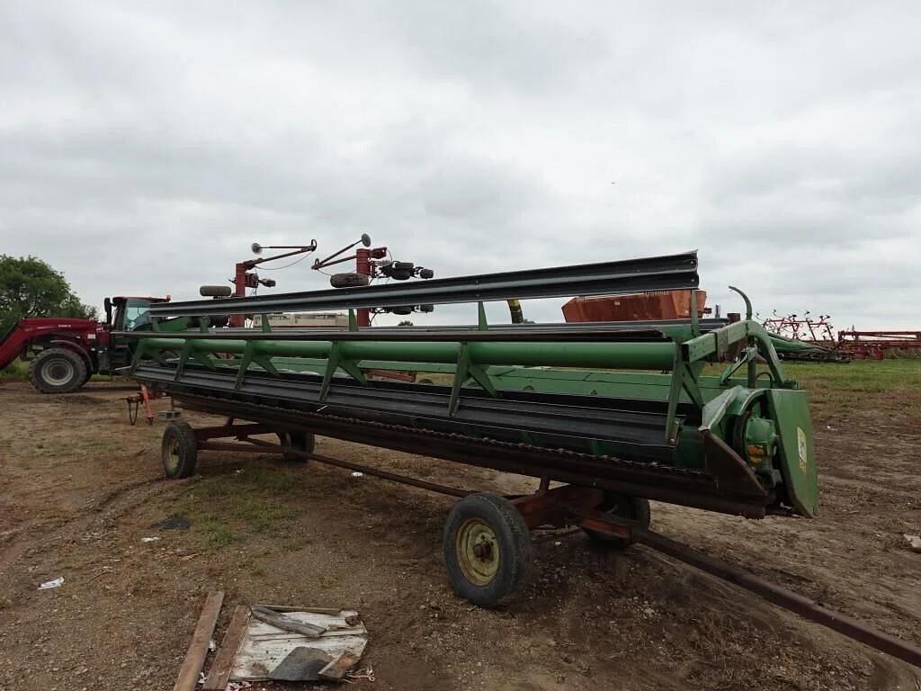 Image of John Deere 224 Primary image
