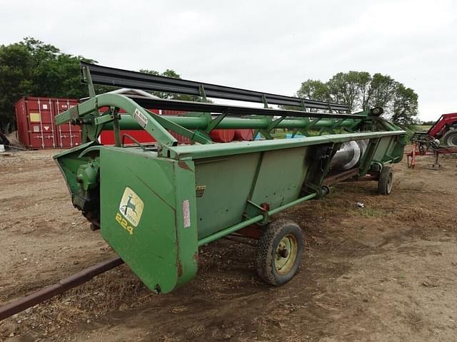 Image of John Deere 224 equipment image 3