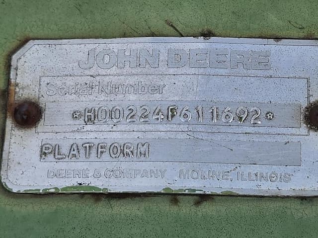 Image of John Deere 224 equipment image 2