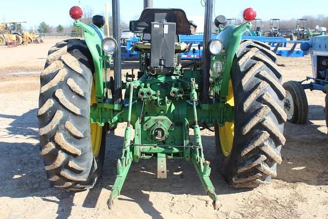 Image of John Deere 2240 equipment image 2